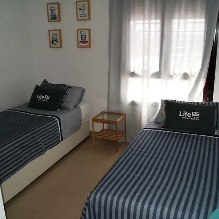 Tirma Conil شقة *